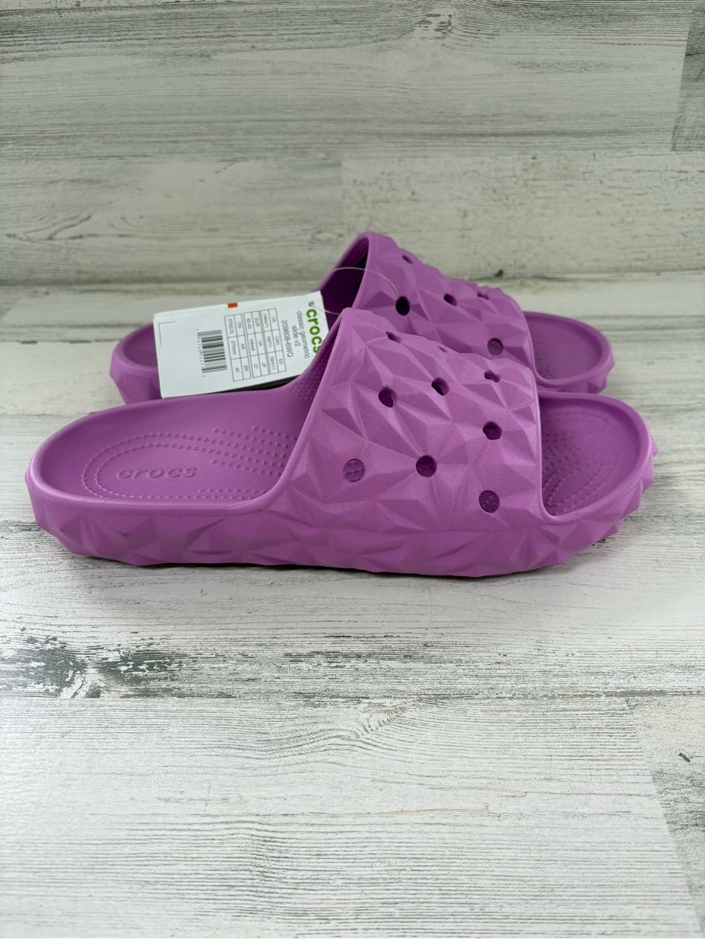 CROCS Unisex Classic Geometric Slides Men’Size 9 Women’s Size 11 In Purple NWT